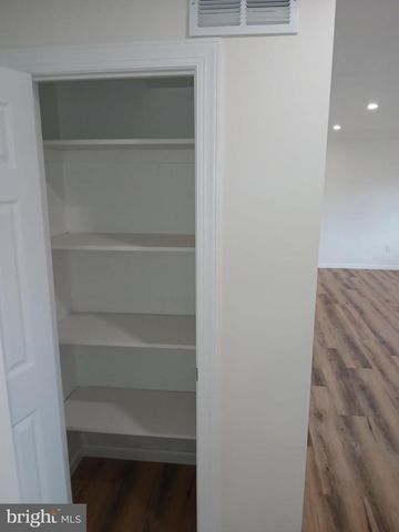 22 NIAGARA LN, Willingboro, NJ 08046