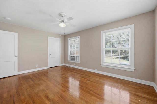3908 Linden Avenue, Fort Worth, TX 76107