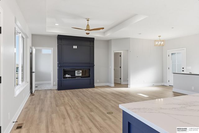 670 W 24th Circle, Wahoo, NE 68066