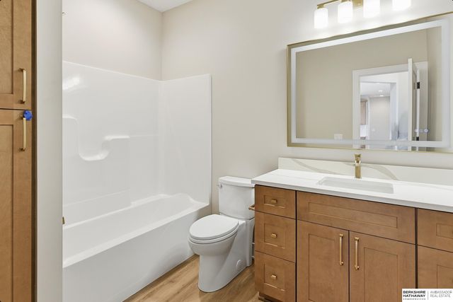 670 W 24th Circle, Wahoo, NE 68066