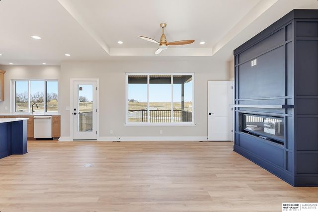 670 W 24th Circle, Wahoo, NE 68066