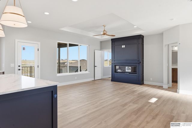 670 W 24th Circle, Wahoo, NE 68066