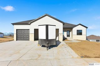 670 W 24th Circle, Wahoo, NE 68066