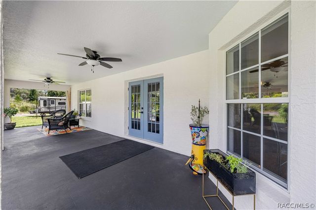 495 Fisher Road, Ocklawaha, FL 32179