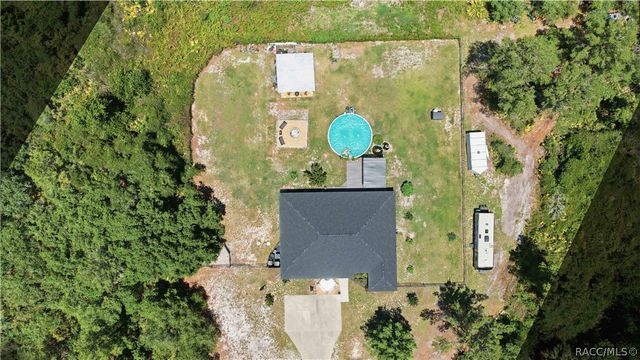 495 Fisher Road, Ocklawaha, FL 32179