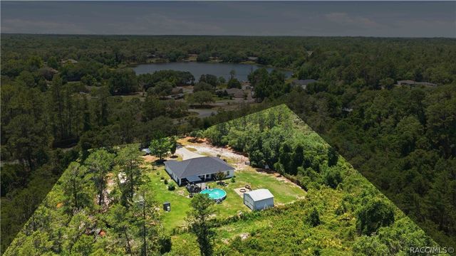 495 Fisher Road, Ocklawaha, FL 32179