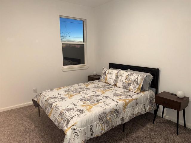 573 S Fretz Avenue, Edmond, OK 73003