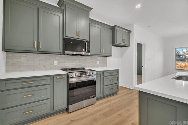 2 Ricky Lane, Greenbrier, AR 72058