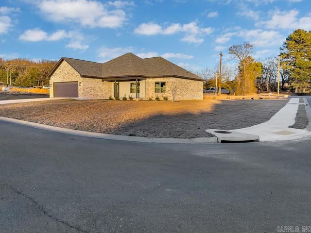 2 Ricky Lane, Greenbrier, AR 72058