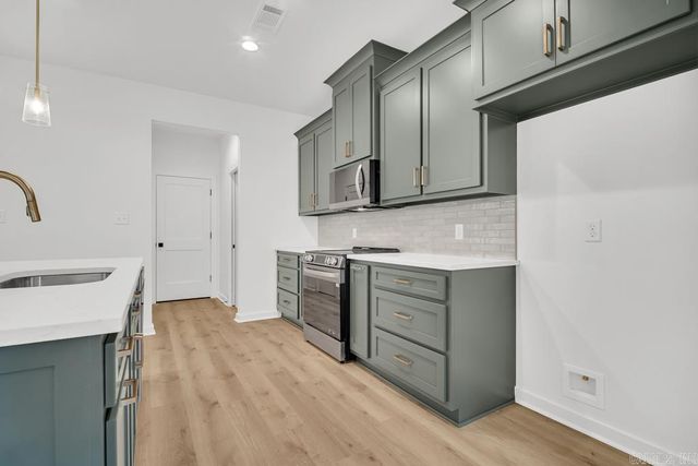 2 Ricky Lane, Greenbrier, AR 72058