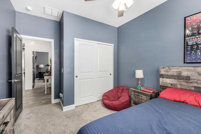 542 E BAMBOO Lane, San Tan Valley, AZ 85140