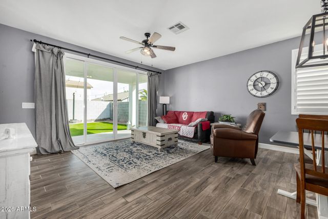 542 E BAMBOO Lane, San Tan Valley, AZ 85140