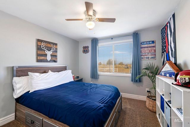 2342 Garey Ln, Filer, ID 83328