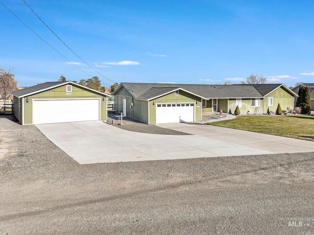 2342 Garey Ln, Filer, ID 83328
