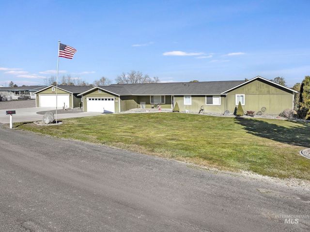 2342 Garey Ln, Filer, ID 83328