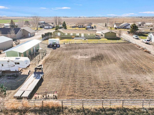 2342 Garey Ln, Filer, ID 83328