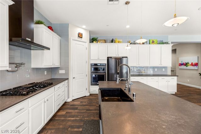 2561 Amista Drive, Henderson, NV 89044