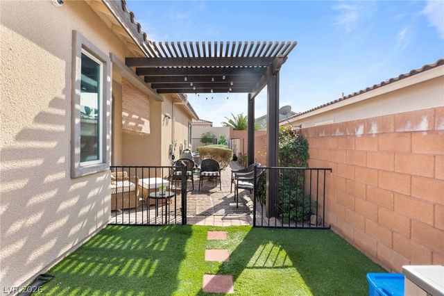 2561 Amista Drive, Henderson, NV 89044