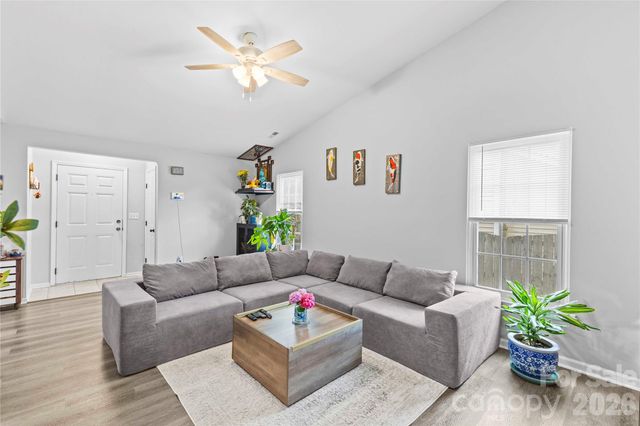 7130 Bluff Wood Cove, Charlotte, NC 28212