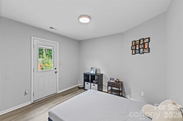 7130 Bluff Wood Cove, Charlotte, NC 28212