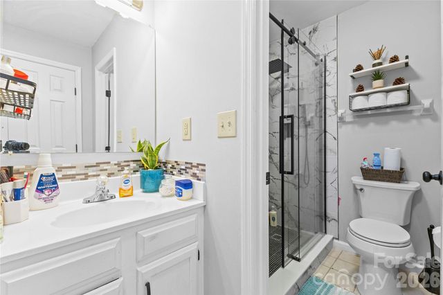 7130 Bluff Wood Cove, Charlotte, NC 28212