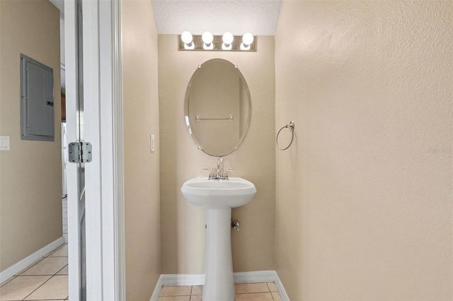 948 CHELSEA DRIVE, Davenport, FL 33897