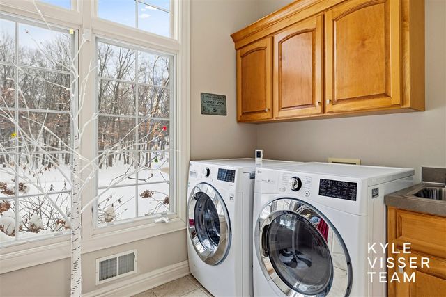 4608 Old Grand River Trail, Ada, MI 49301