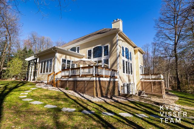 4608 Old Grand River Trail, Ada, MI 49301