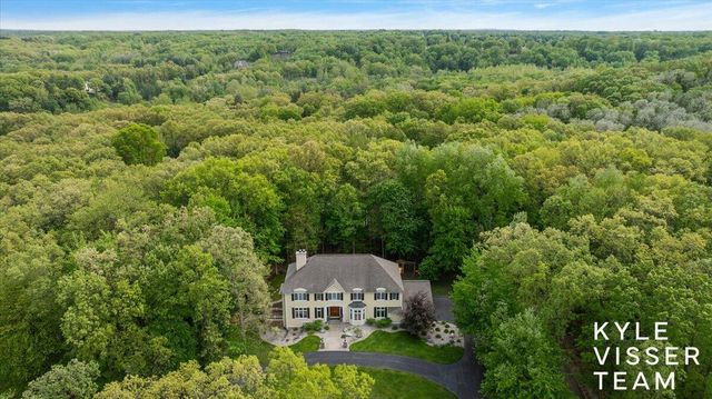 4608 Old Grand River Trail, Ada, MI 49301
