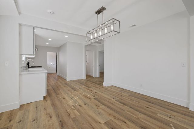 1404 Kaweah Street, Hanford, CA 93230