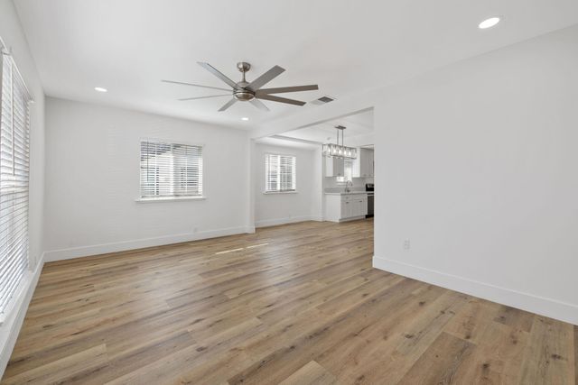 1404 Kaweah Street, Hanford, CA 93230