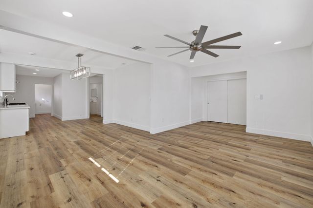 1404 Kaweah Street, Hanford, CA 93230