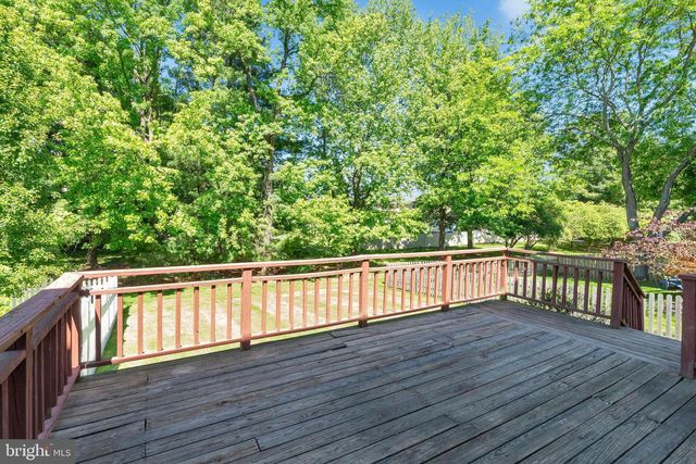 24 PEARL DR, Doylestown, PA 18901