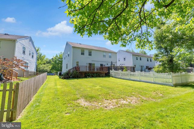 24 PEARL DR, Doylestown, PA 18901