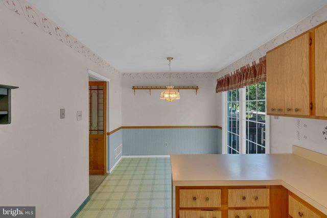 24 PEARL DR, Doylestown, PA 18901
