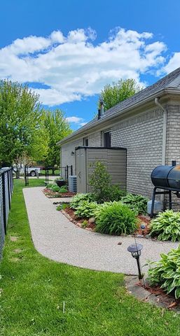 46809 Burt Court, Chesterfield, MI 48047