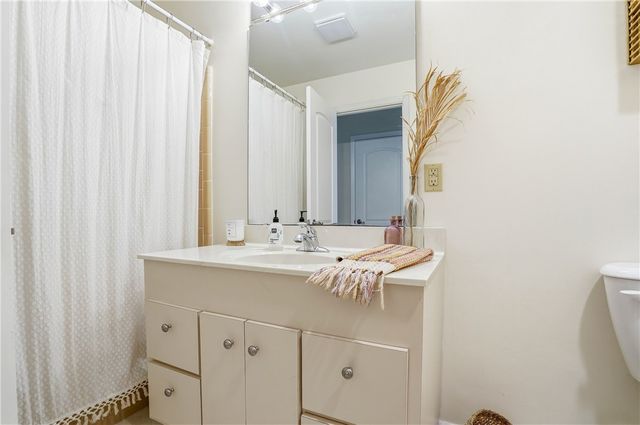 3251 Dogwood Ave, Brunswick, GA 31520