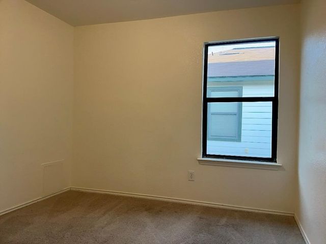 704 Big Sur TRL, Taylor, TX 76574