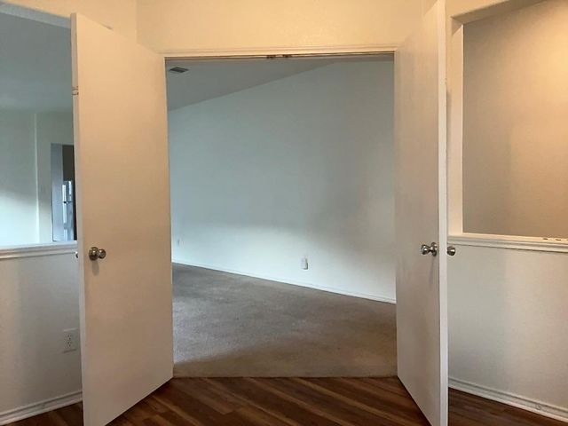 704 Big Sur TRL, Taylor, TX 76574