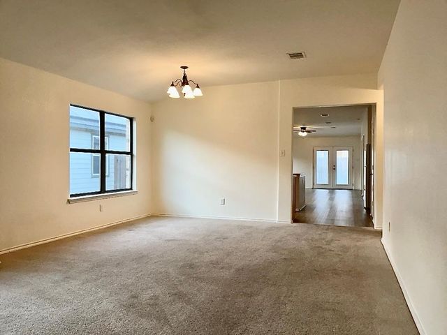 704 Big Sur TRL, Taylor, TX 76574