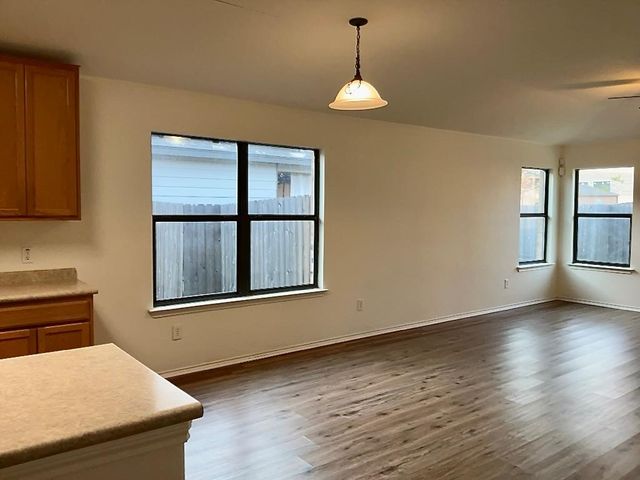 704 Big Sur TRL, Taylor, TX 76574