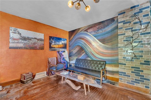 450 Washington Avenue, Lorain, OH 44052