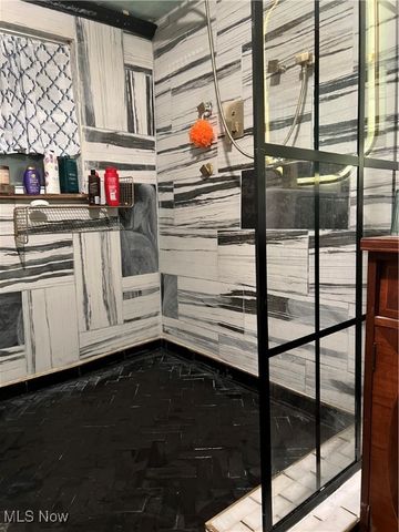 450 Washington Avenue, Lorain, OH 44052