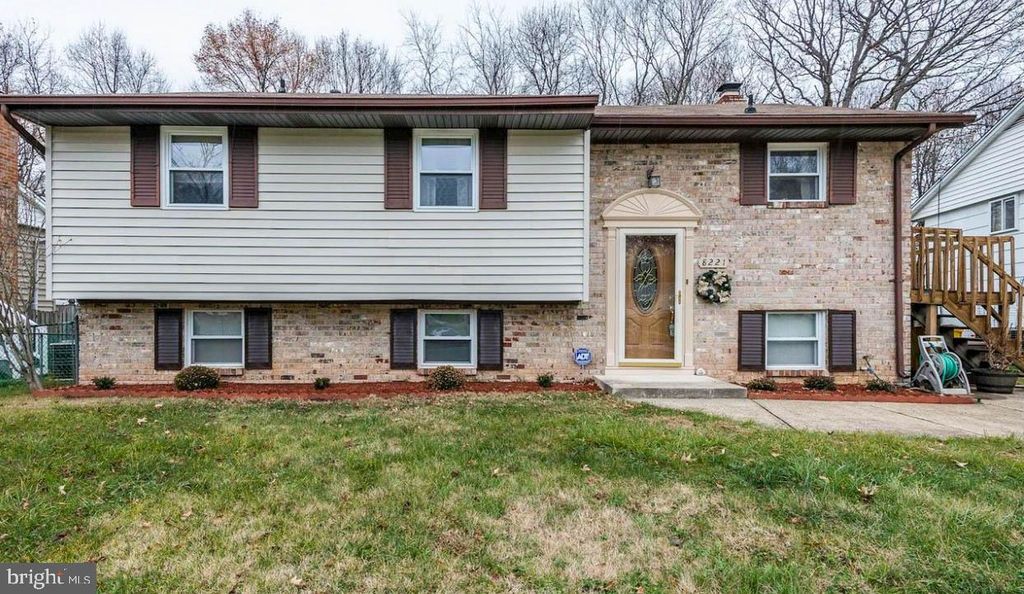 8221 BERNARD DR N, Millersville, MD 21108