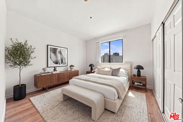 533 S St Andrews Place 404, Los Angeles, CA 90020