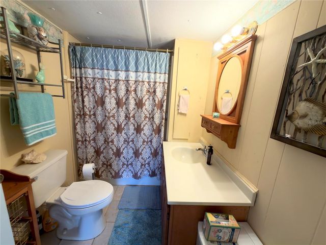 12033 LAKE PINES ROAD, Leesburg, FL 34788