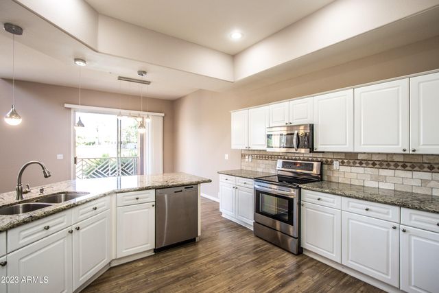 3800 S CANTABRIA Circle 1048, Chandler, AZ 85248