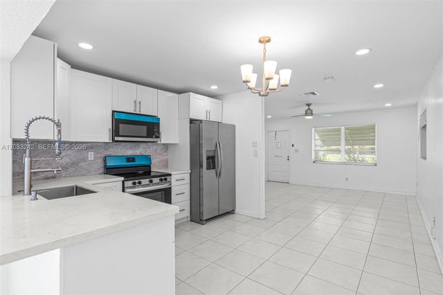 7505 NW 58th Street, Tamarac, FL 33321