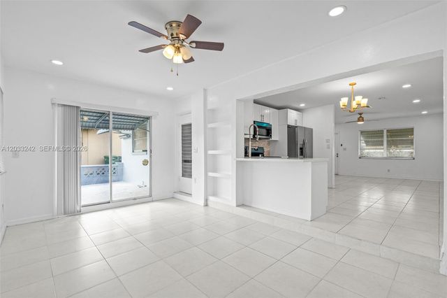 7505 NW 58th Street, Tamarac, FL 33321