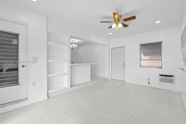 7505 NW 58th Street, Tamarac, FL 33321